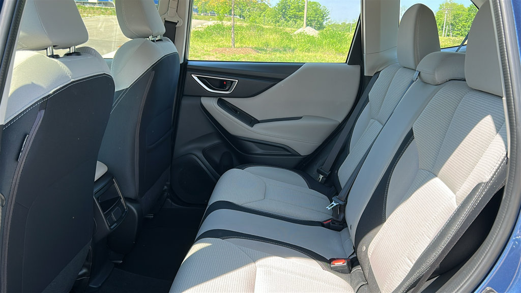 Used 2023 Subaru Forester AWD/4WD image 21
