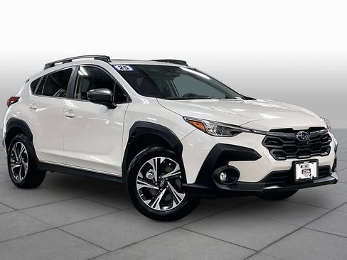 Used 2025 Subaru Crosstrek 2.0i Premium AWD/4WD image 3