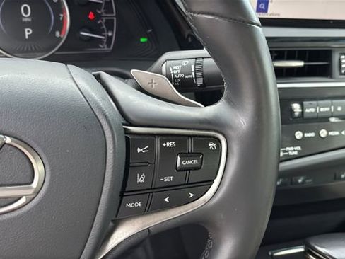 Used 2023 Lexus ES 350 w/ Premium Package image 24