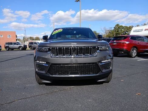 New 2025 Jeep Grand Cherokee Limited image 14