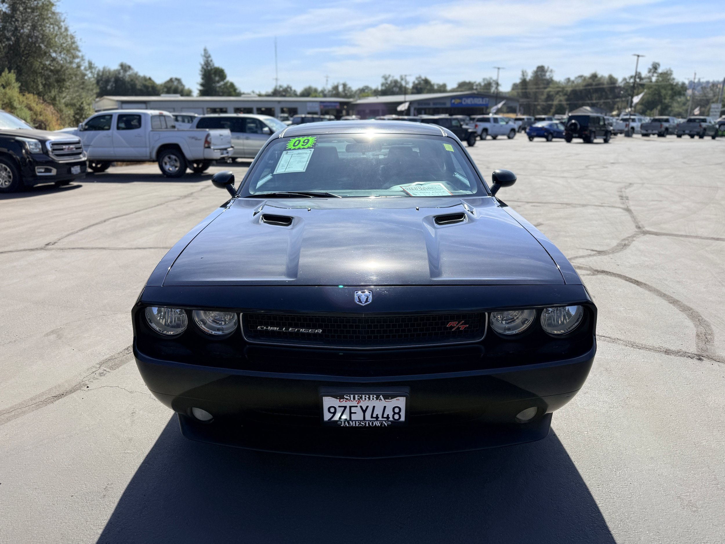 Used 2009 Dodge Challenger R/T RWD image 3