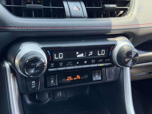 Certified 2025 Toyota RAV4 SE w/ Weather & Moonroof Package AWD/4WD image 6