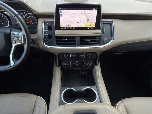 Used 2021 Chevrolet Tahoe Premier w/ Texas Edition AWD/4WD image 20