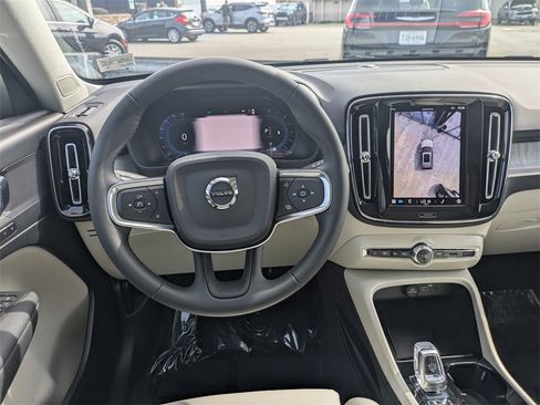 New 2025 Volvo XC40 B5 Plus w/ Climate Package image 16