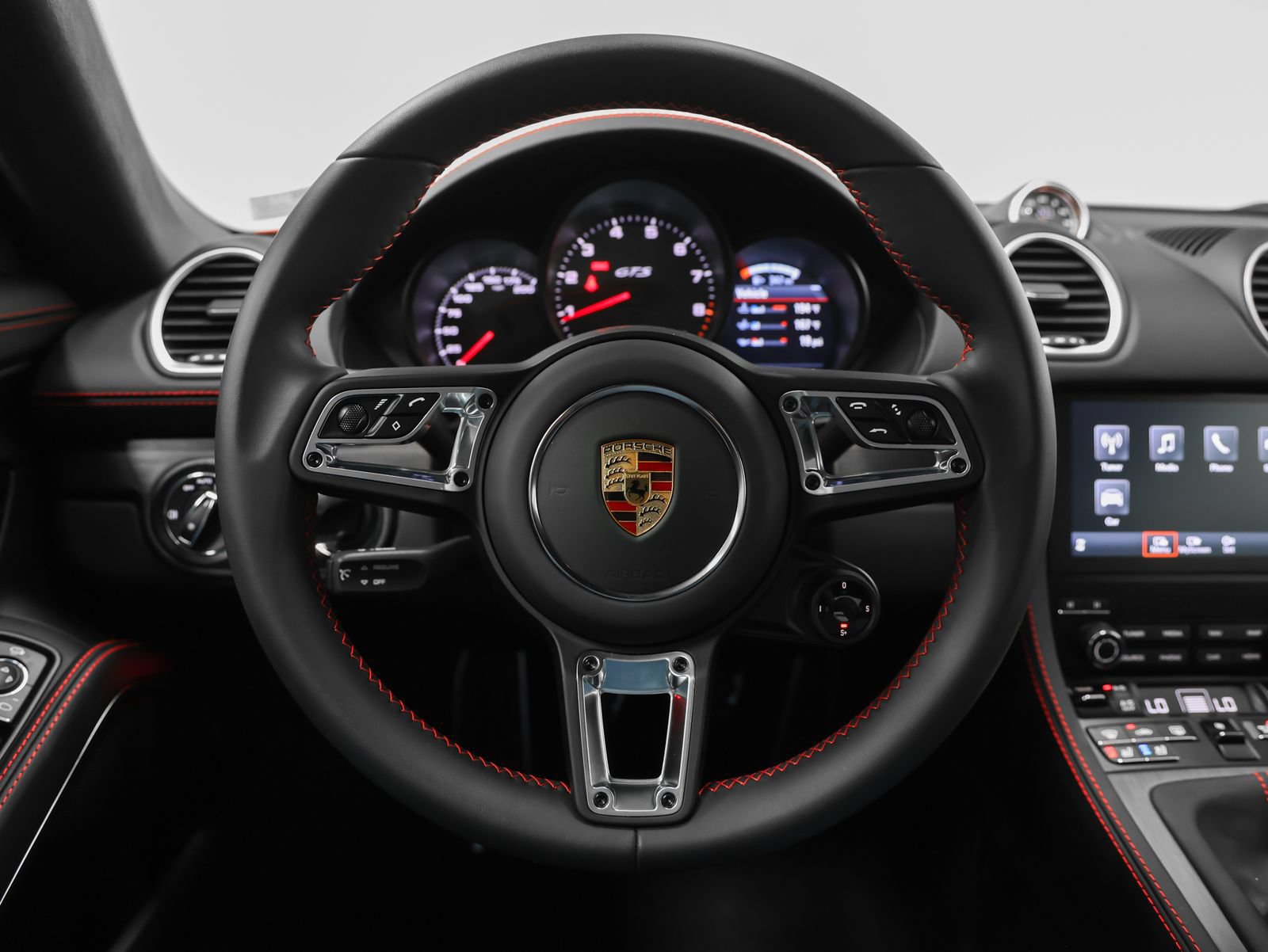 Certified 2025 Porsche 718 Cayman GTS RWD image 36