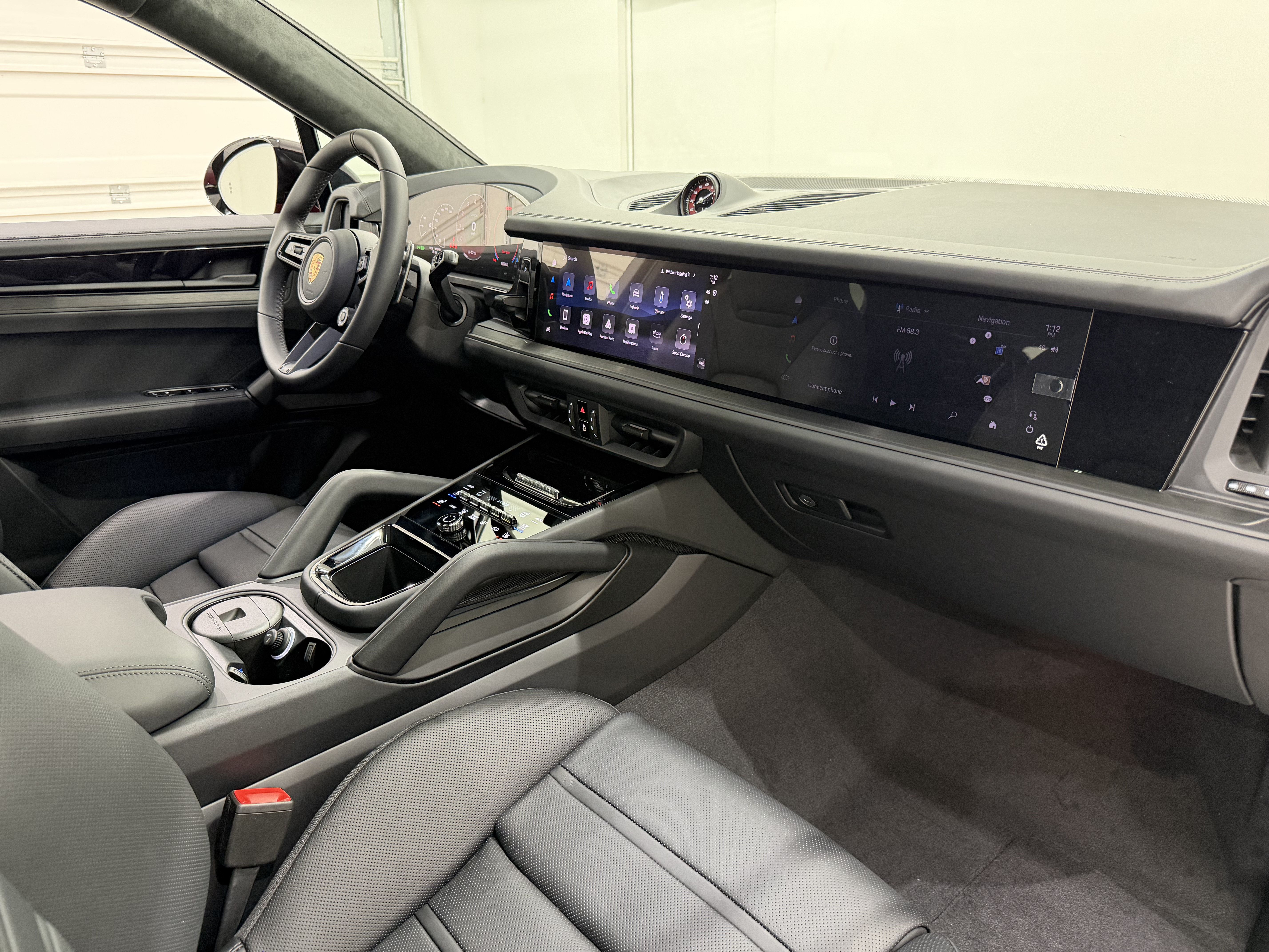 New 2026 Porsche Cayenne GTS AWD/4WD image 26