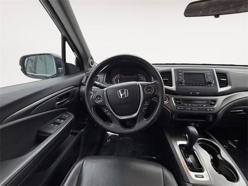 Used 2019 Honda Ridgeline RTL image 12