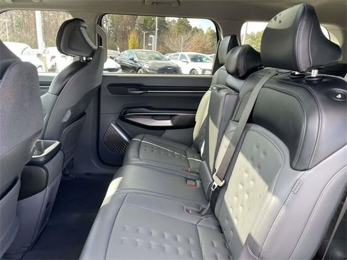 Certified 2024 Kia EV9 Wind image 26