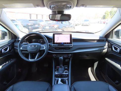 Used 2022 Jeep Compass Trailhawk w/ Trailhawk Elite Group image 19