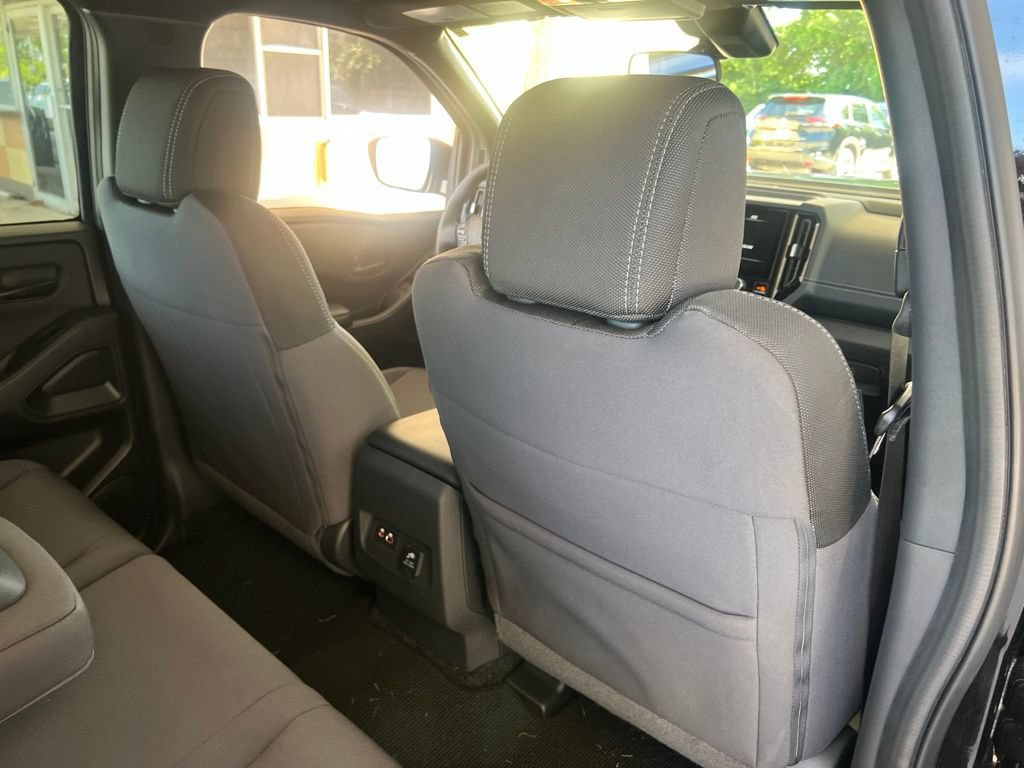 Certified 2026 Nissan Frontier SV w/ SV Convenience Package AWD/4WD image 13
