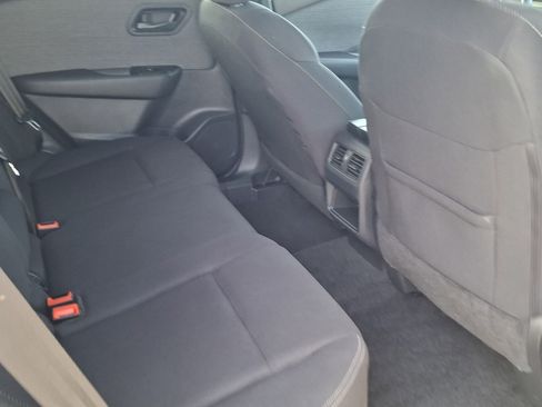 Used 2023 Nissan Rogue S AWD/4WD image 21