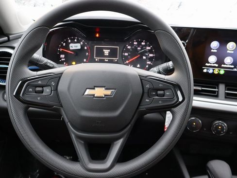 New 2026 Chevrolet Trax LS w/ LS Convenience Package image 6