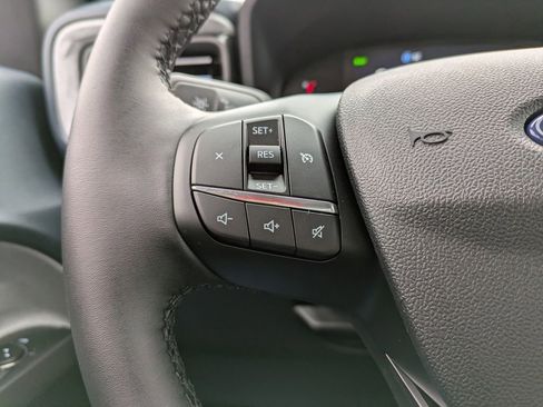 New 2025 Ford Maverick XLT w/ XLT Luxury Package image 27