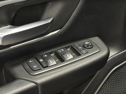 Used 2020 RAM 1500 Big Horn AWD/4WD image 20