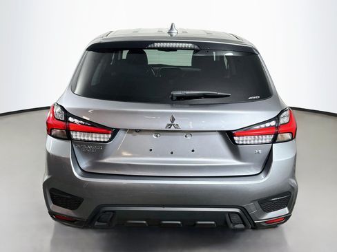 Used 2024 Mitsubishi Outlander Sport SE AWD/4WD image 6