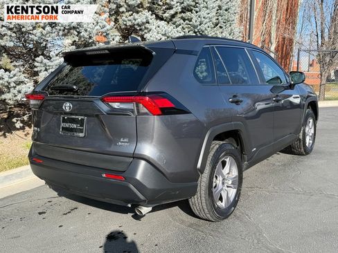 Used 2025 Toyota RAV4 LE image 9