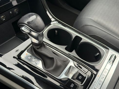 Used 2024 Kia Carnival SX Prestige image 20