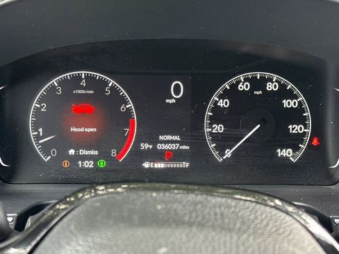 Used 2025 Honda Pilot Touring image 36