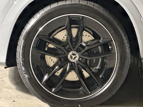 New 2026 Mercedes-Benz GLE 580 4MATIC image 12