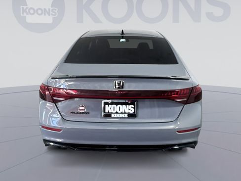 Used 2023 Honda Accord Sport image 5