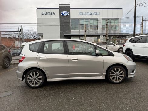Used 2013 Honda Fit Sport image 8
