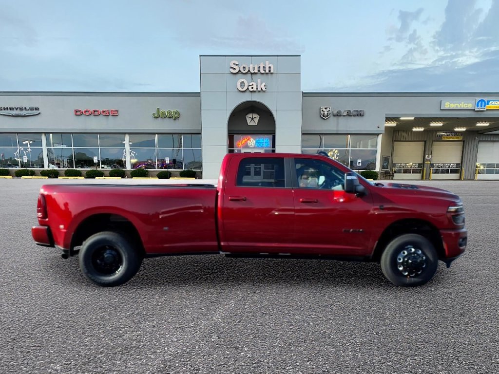 New 2027 RAM 3500 Laramie AWD/4WD image 2