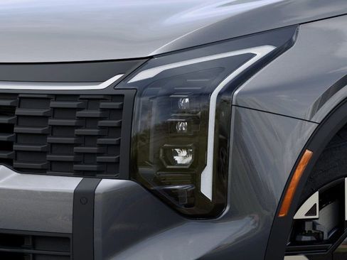 New 2026 Kia Sportage LX image 10