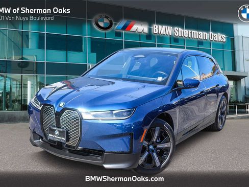 Certified 2023 BMW iX xDrive50 w/ Convenience Package image 1