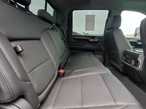 Used 2024 GMC Sierra 2500 Denali w/ Denali Reserve Package image 6