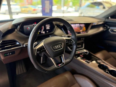 Used 2024 Audi RS e-tron GT w/ Carbon Performance Package AWD/4WD image 20