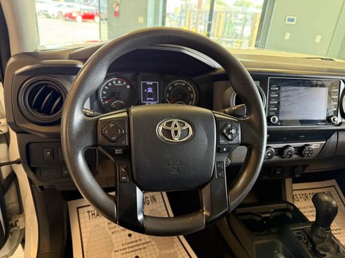 Used 2020 Toyota Tacoma SR RWD image 13