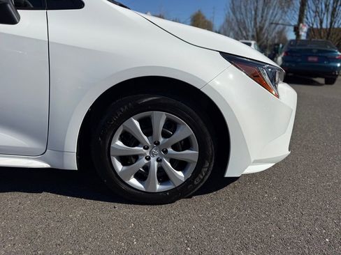 New 2026 Toyota Corolla LE image 12