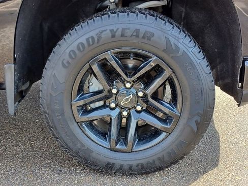 Used 2021 Chevrolet Silverado 1500 LT Trail Boss w/ Convenience Package II AWD/4WD image 5