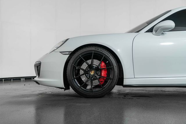 Used 2018 Porsche 911 Carrera 4S AWD/4WD image 12
