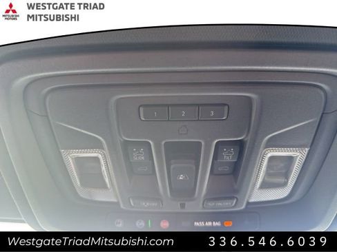 Used 2020 Chevrolet Silverado 2500 High Country w/ Technology Package AWD/4WD image 31