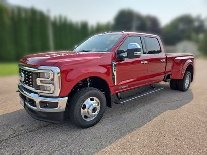 New 2026 Ford F350 Lariat w/ Lariat Premium Package