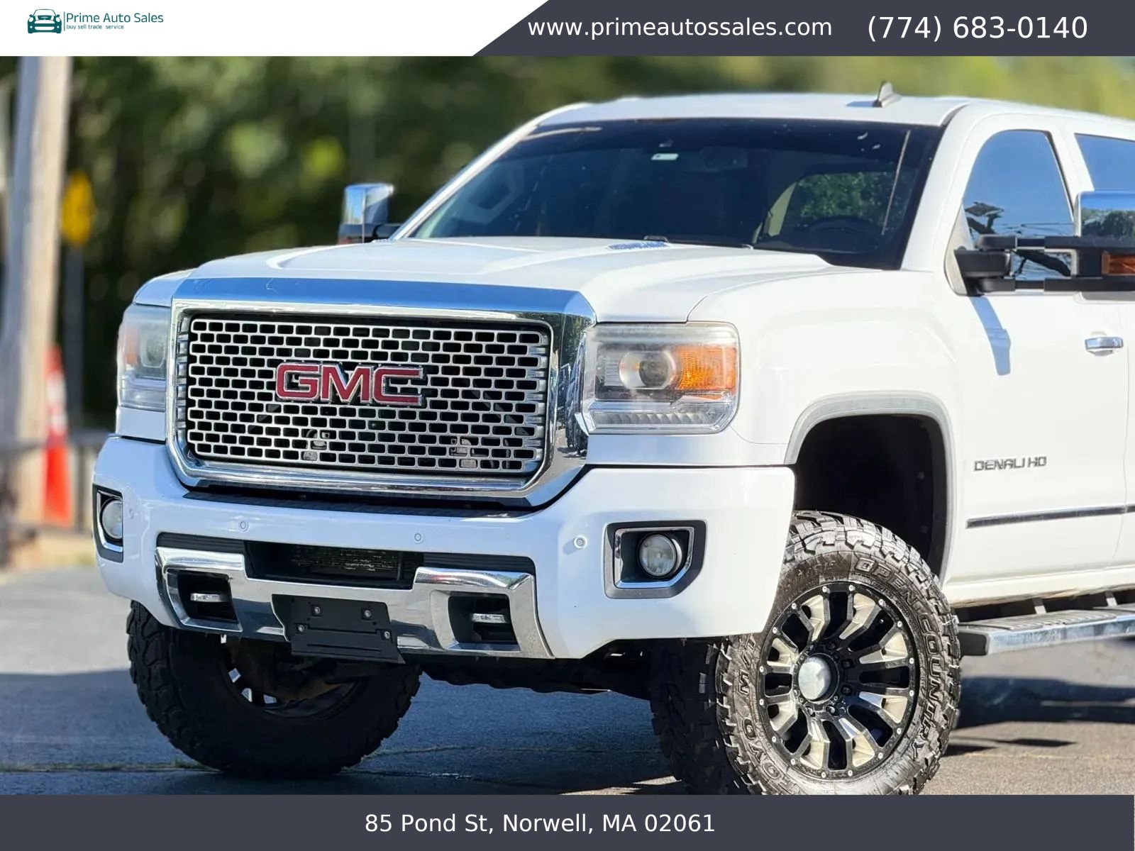 Used 2015 GMC Sierra 3500 Denali w/ Duramax Plus Package AWD/4WD image 3