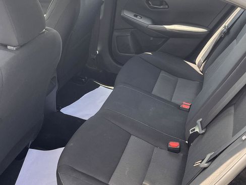 Used 2024 Nissan Sentra SV FWD image 16