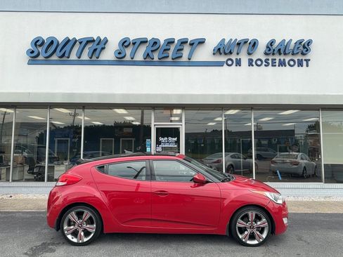 Used 2013 Hyundai Veloster w/ Style Pkg FWD image 1