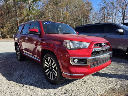 Used 2014 Toyota 4Runner Limited image 31