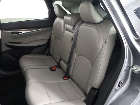 Used 2023 INFINITI QX50 Luxe AWD/4WD image 35