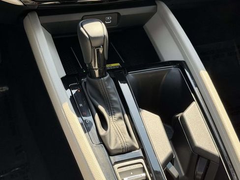 Certified 2025 Honda Accord EX-L image 15