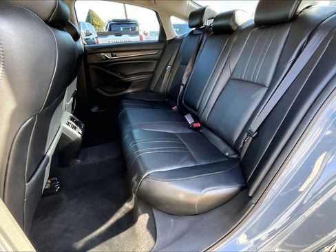 Used 2021 Honda Accord Touring image 20