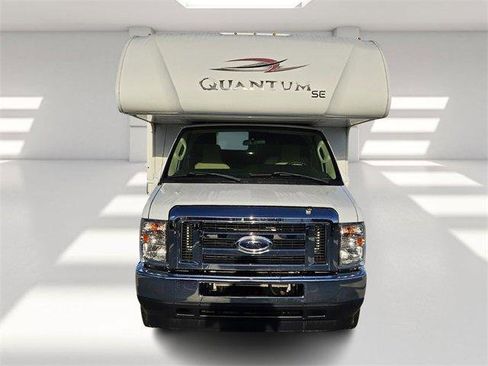 Used 2021 Ford E-350 and Econoline 350 Super Duty w/ Motorhome Prep Package image 8