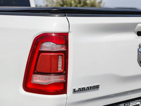 Used 2023 RAM 1500 Laramie AWD/4WD image 9