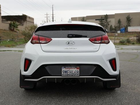 Used 2020 Hyundai Veloster Turbo image 5