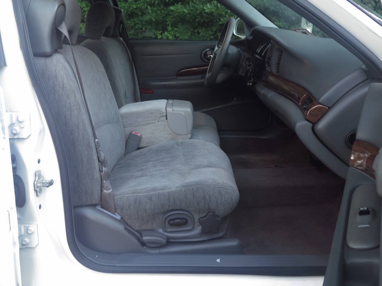 Used 2005 Buick Le Sabre Custom FWD image 16