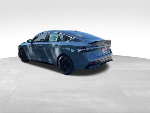 New 2026 Nissan Sentra SR w/ SR Premium Package FWD image 2