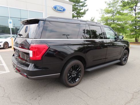 Used 2024 Ford Expedition Max XLT AWD/4WD image 4