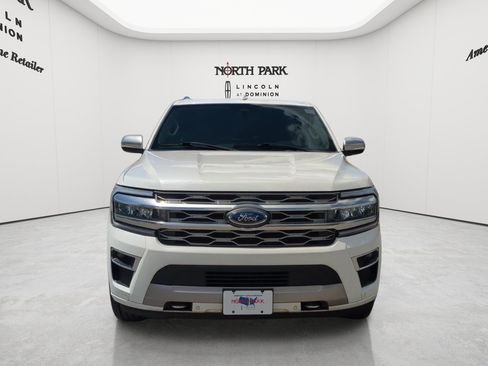 Used 2023 Ford Expedition Max Platinum AWD/4WD image 8